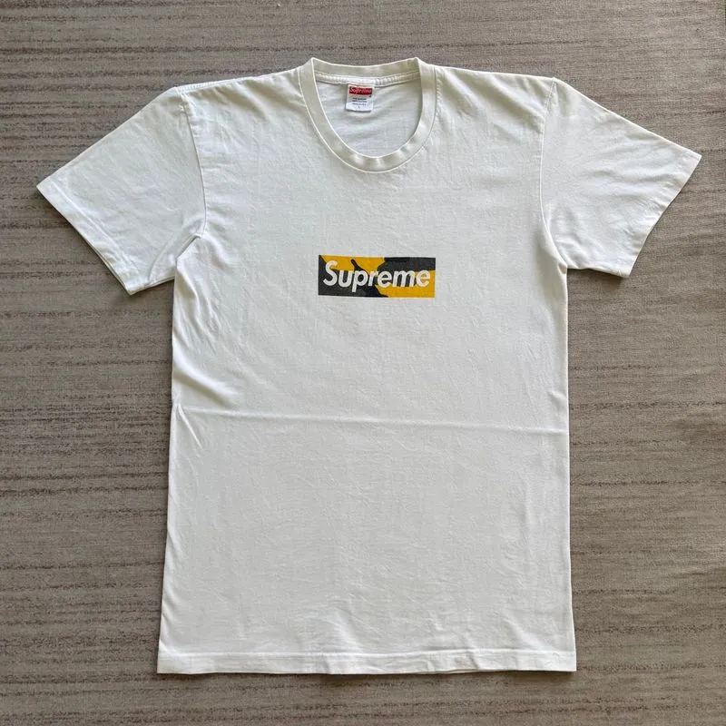 Supreme photo 1