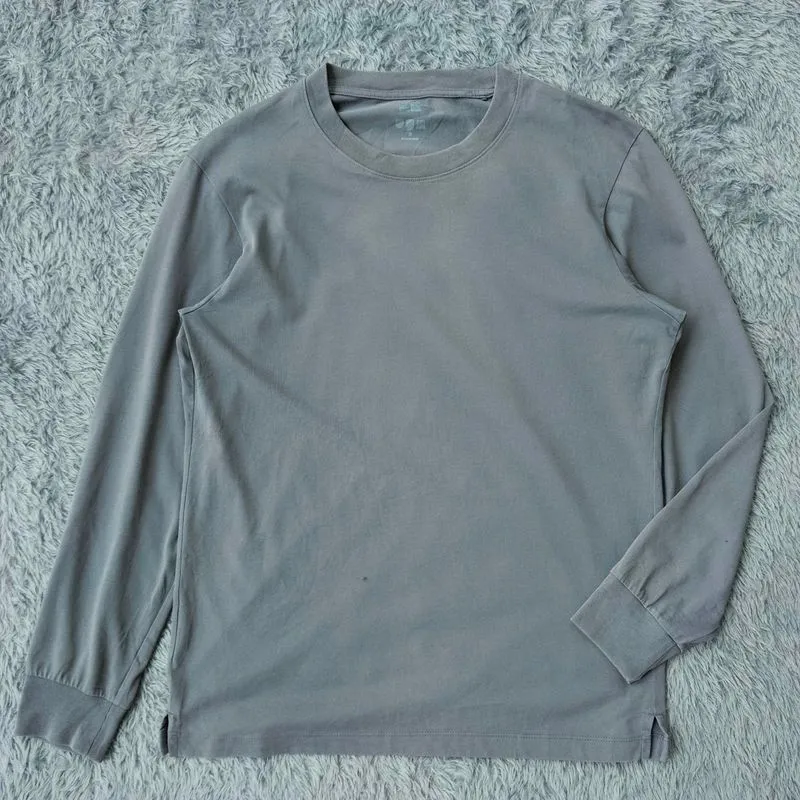 Uniqlo Airism Grey Long sleeve Shirt photo 1