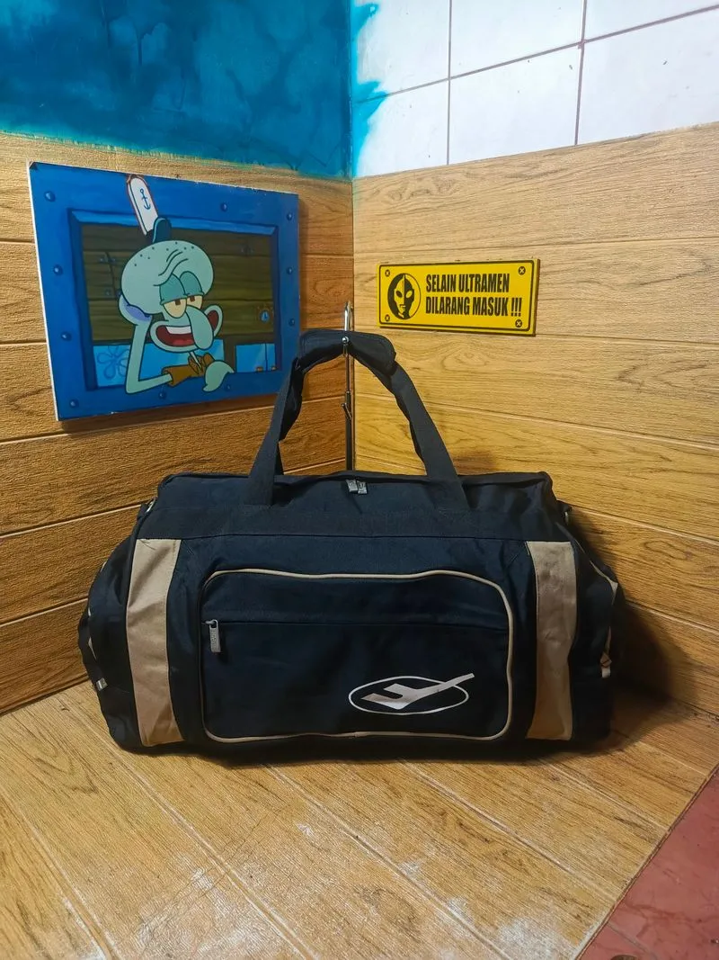 Tas dufflebag travelbag olahraga Lecaf second original photo 1
