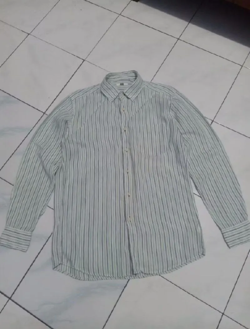 Kemeja Salur Uniqlo Oxford SZ L  photo 1