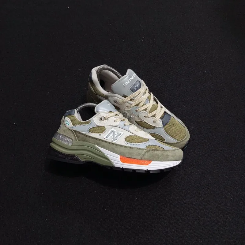 WTAPS x New Balance M992WT photo 1