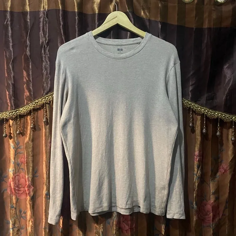 UNIQLO Long Sleeve lembut photo 1