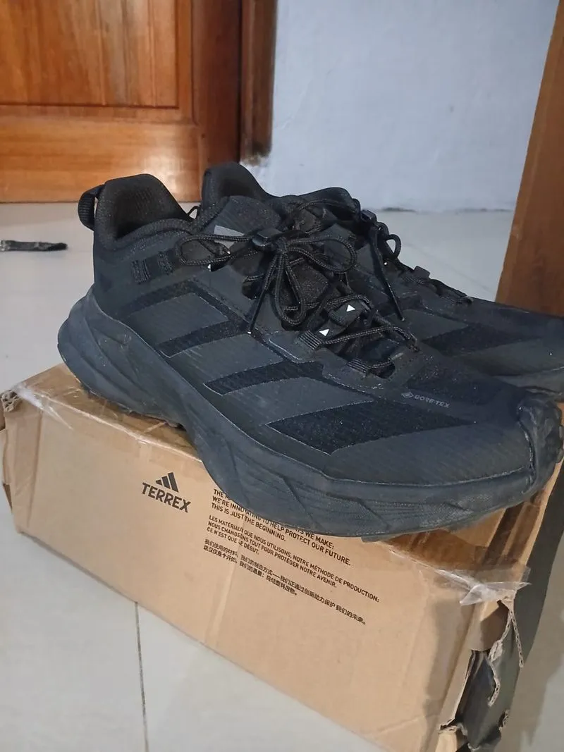 Adidas terrex  photo 1