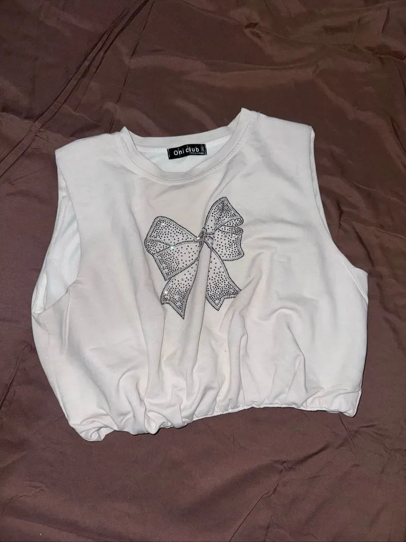 Ribbon Top photo 1