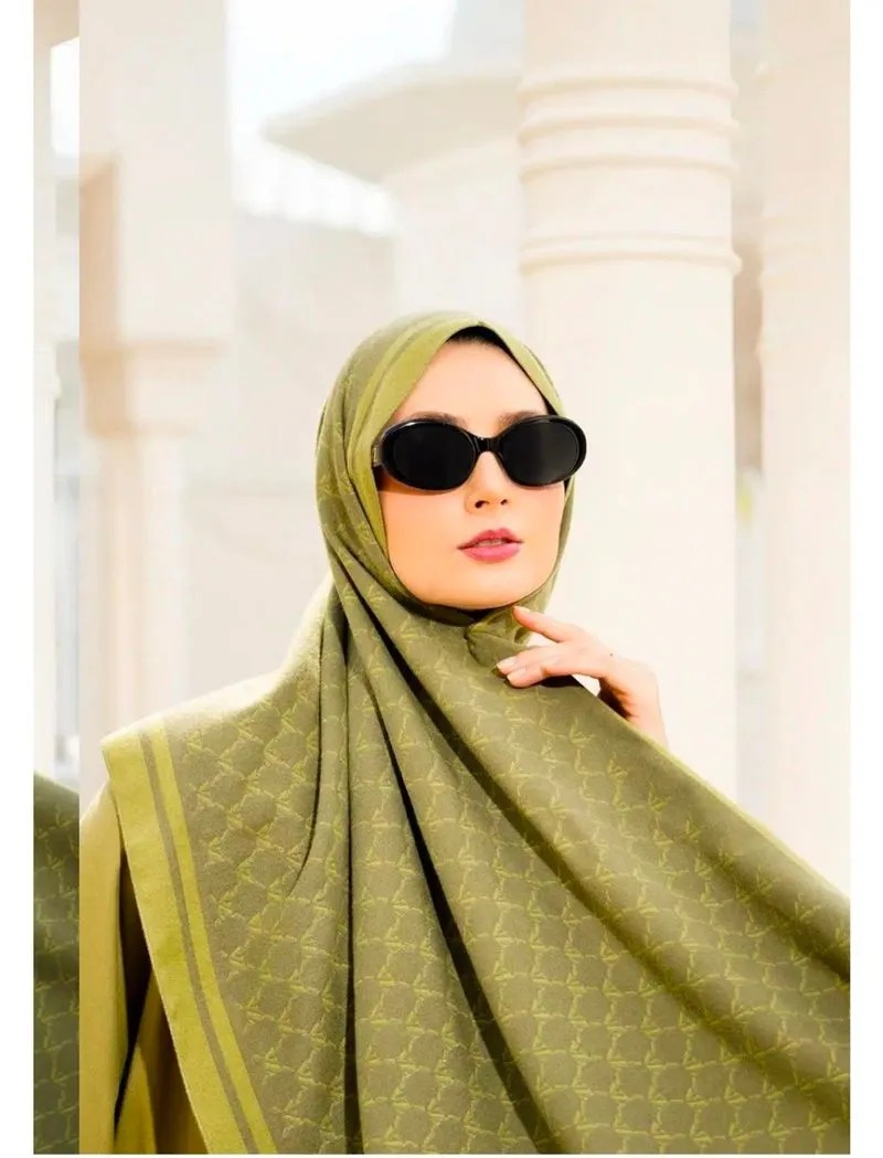 NEW VIVI ZUBEDI Monogram Long Shawl - Loden green photo 1