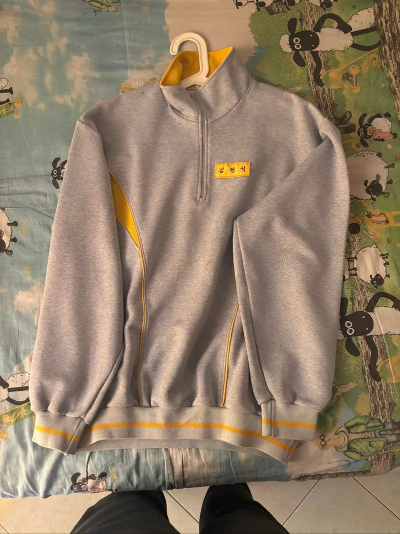 Korean Crewneck School Uniform photo 1