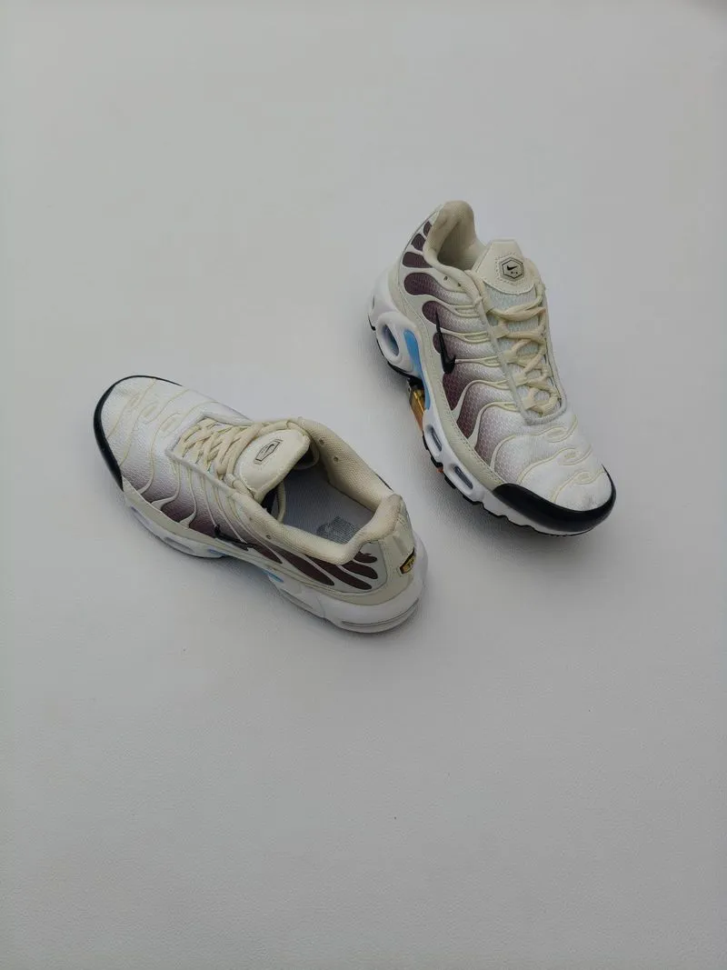 NIKE TN photo 1