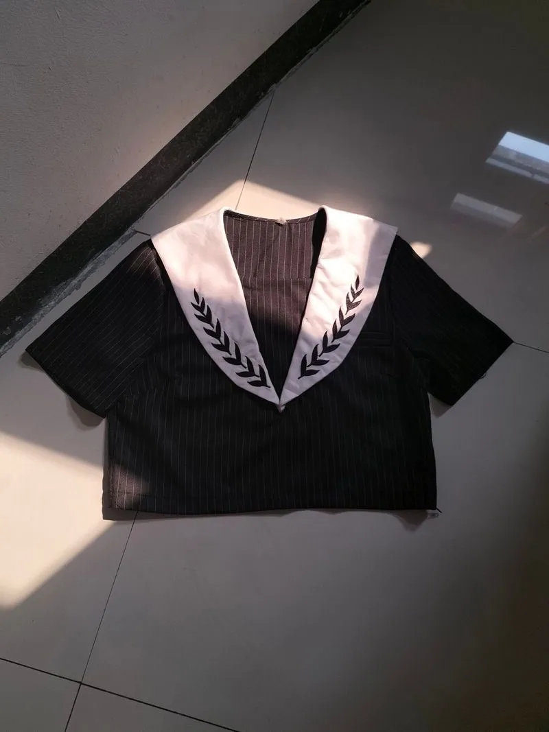 black crop sailor shirt photo 1