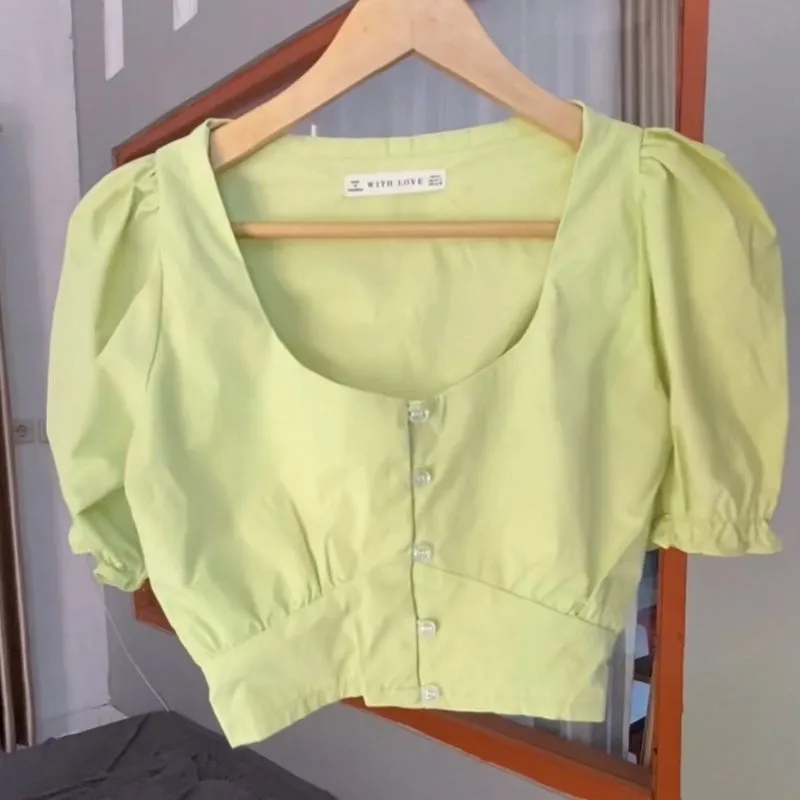 Minimalist Crop top Wanita yellow photo 1