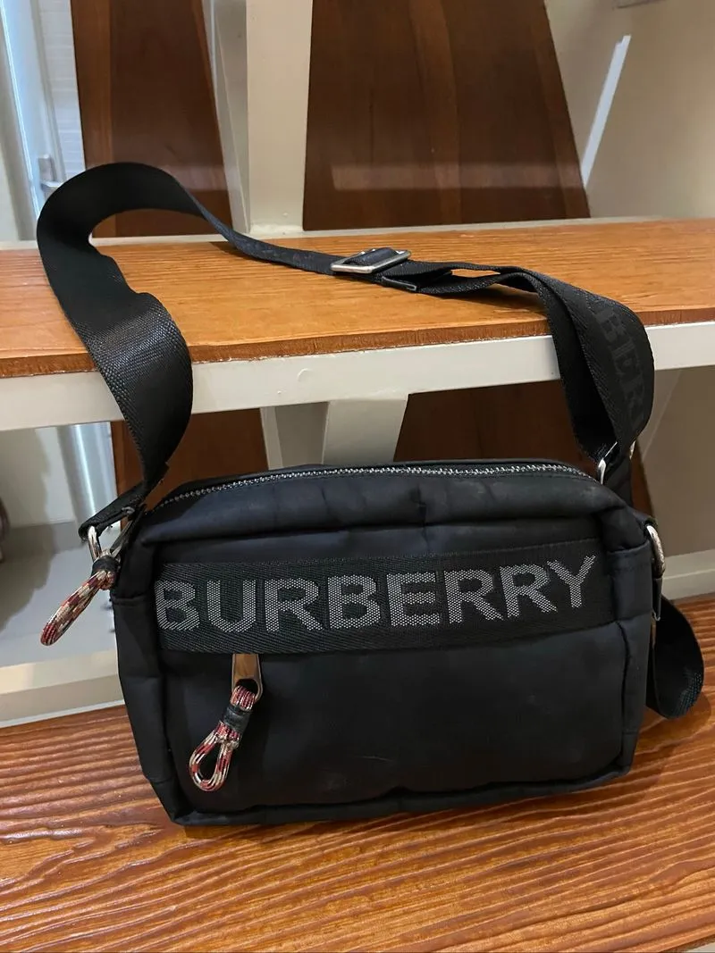 Sling bag Burberry photo 1