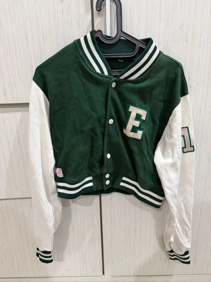 Jaket Varsity Hijau photo 1