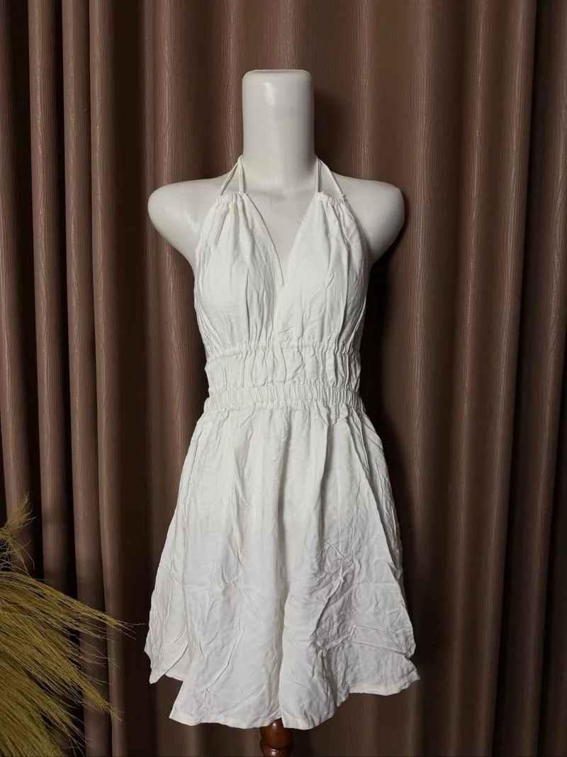 Dress 002 photo 1