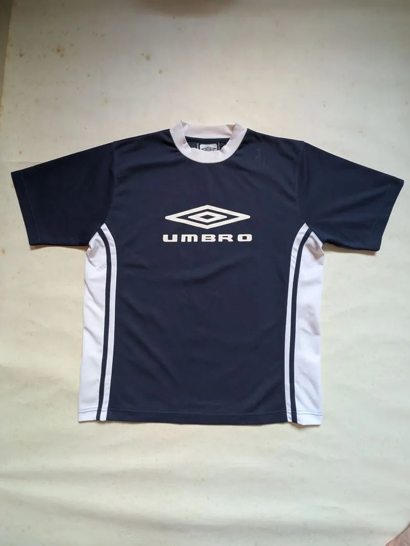 Early 2000s Vintage Umbro Navy White Jersey Shirt photo 1