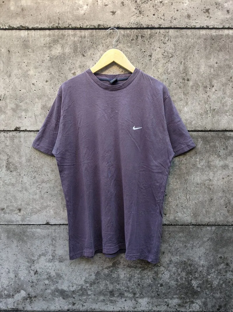 T-shirt vintage Nike  photo 1