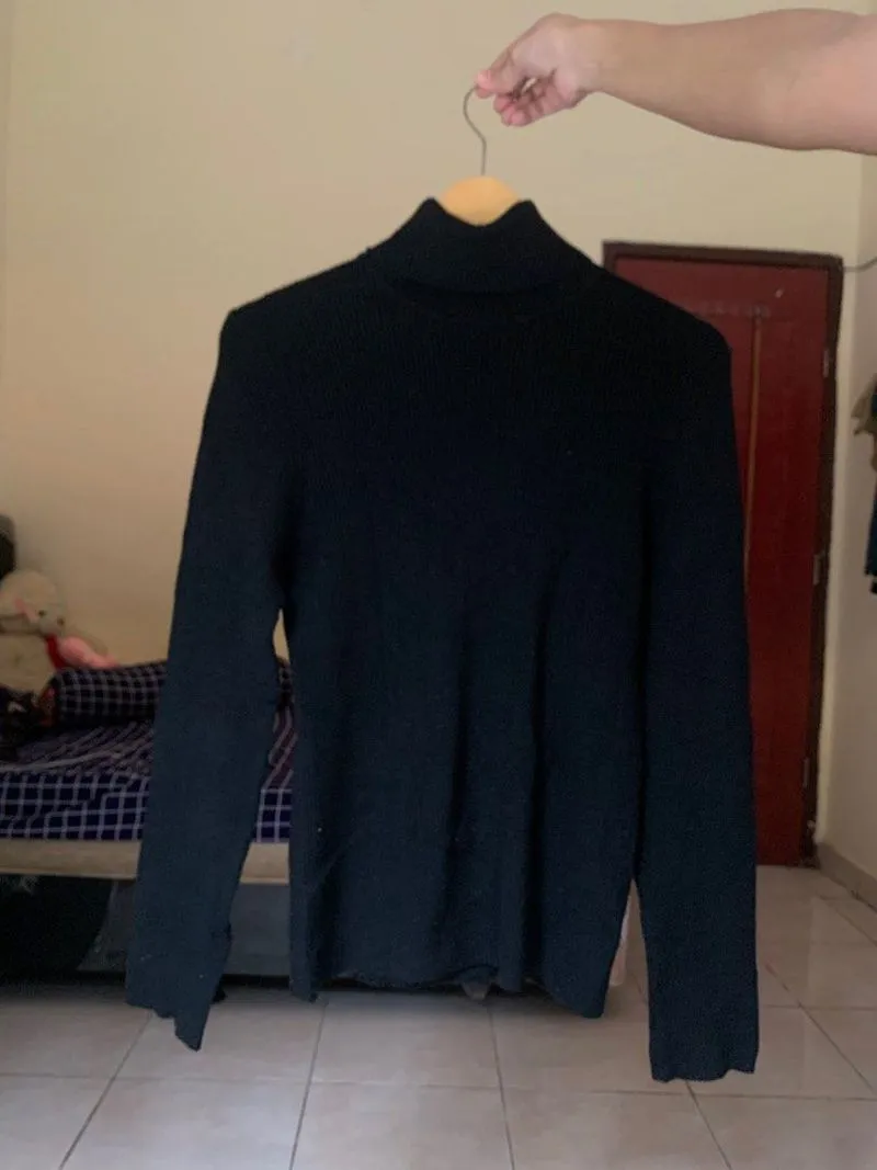 Knit Hitam Comfo-Strain photo 1