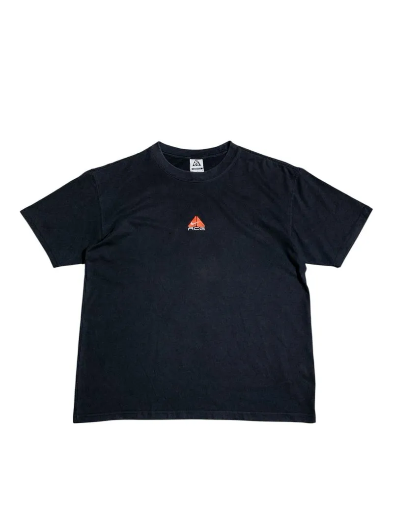 Nike ACG Center Logo Tee photo 1
