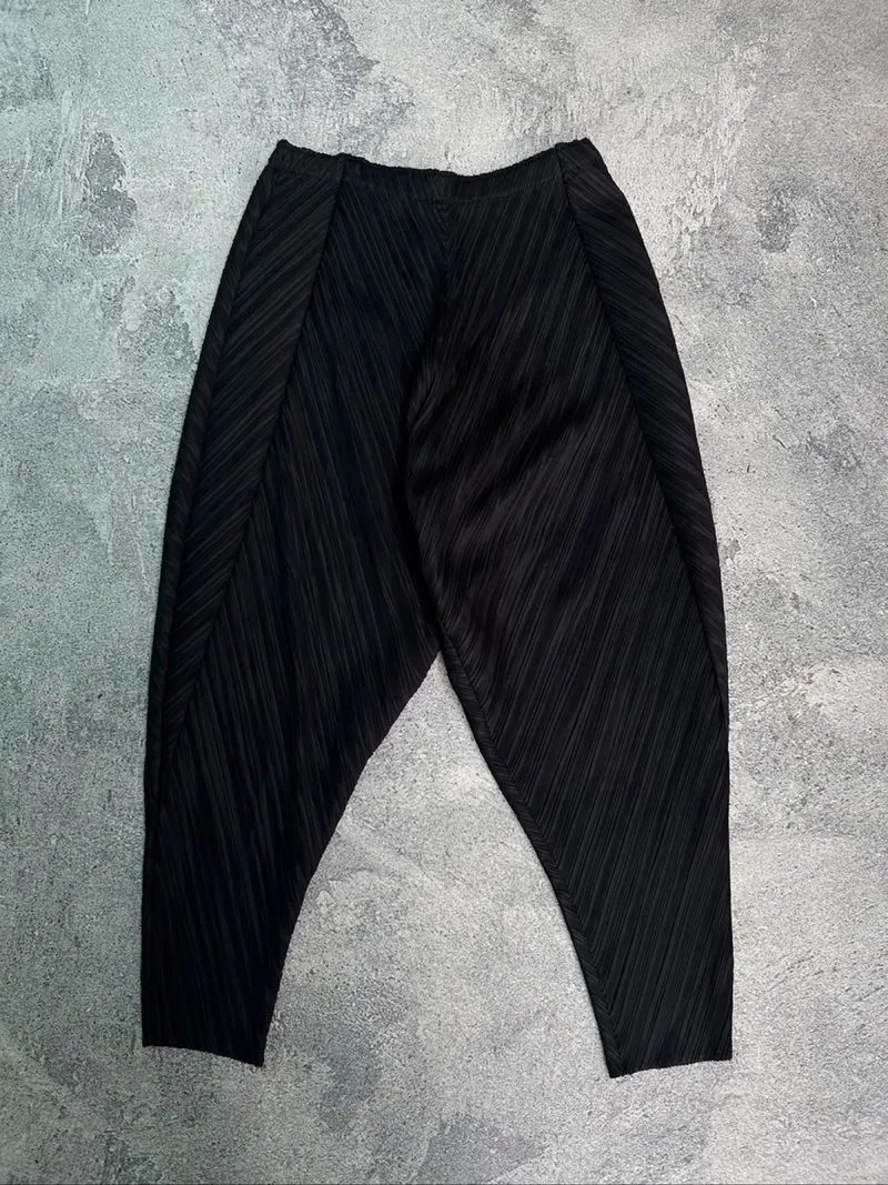 MDH PLEATED PLEATS PLEASE TROUSER photo 1
