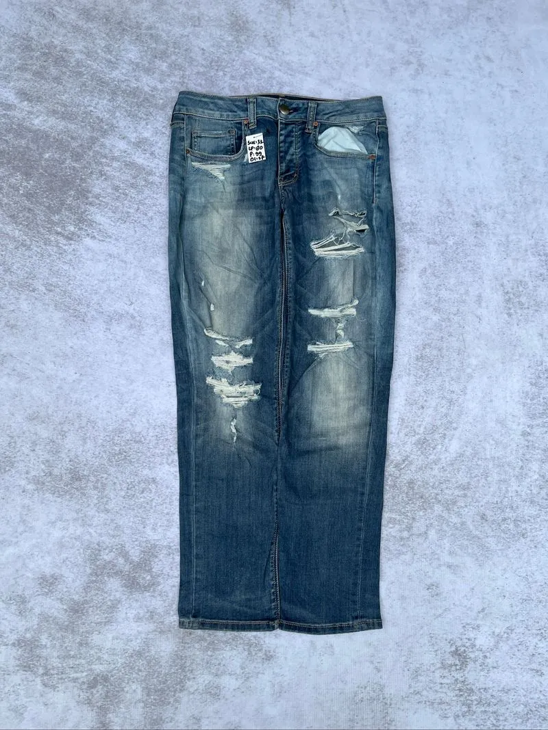 AMERICAN EAGLE RIPPED JEANS SECOND MURAH photo 1