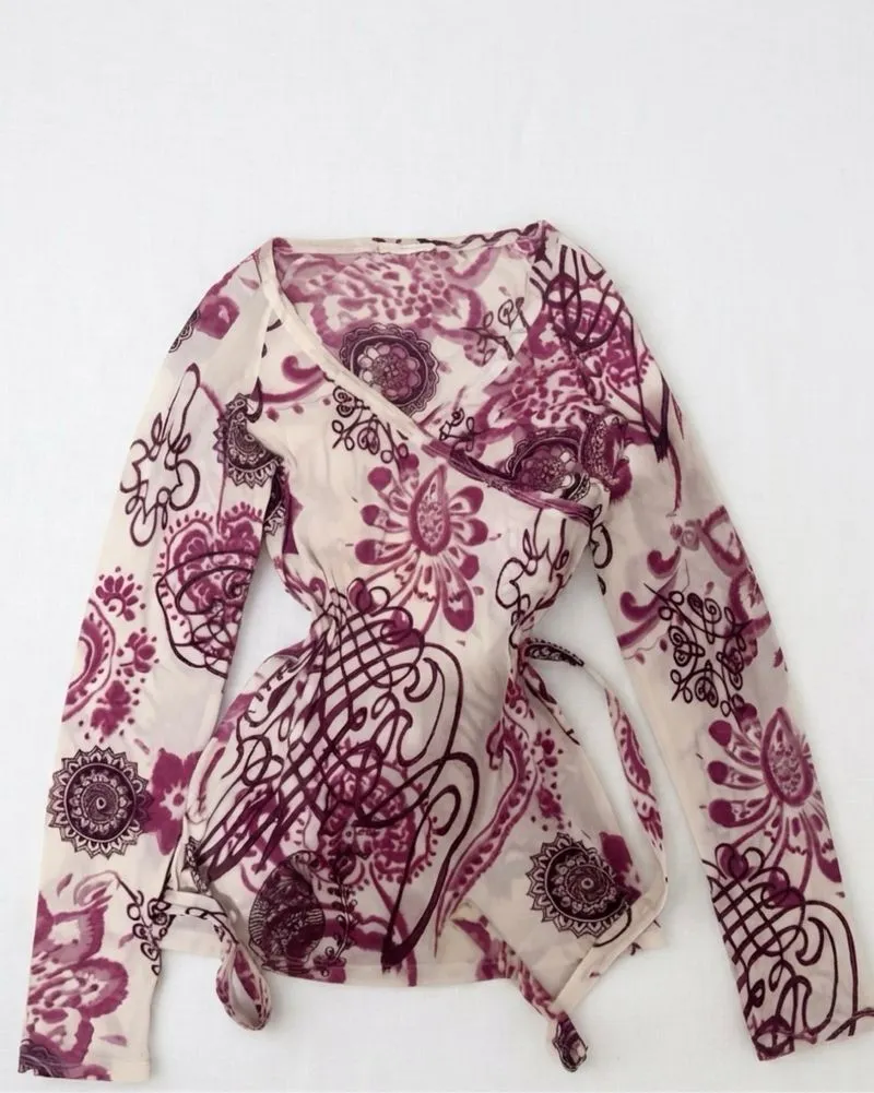 blouse photo 1