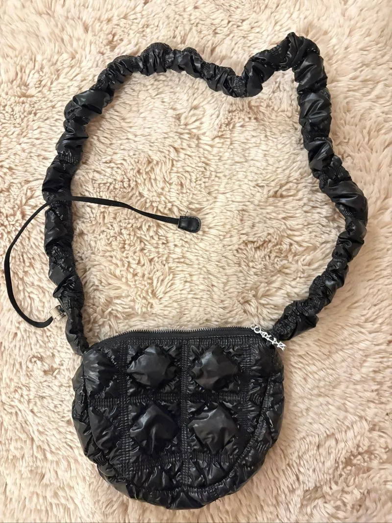 black carlyn bag  photo 1