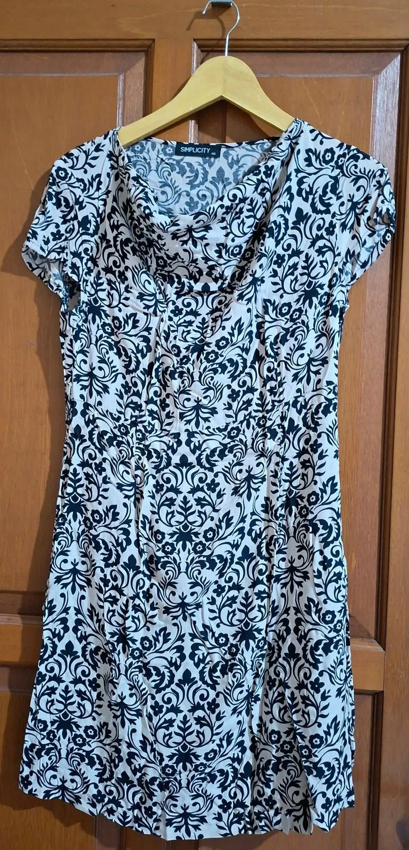 Simplicity Dress Size L photo 1
