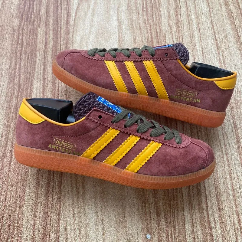 Adidas Casual Sneakers Pria red photo 1