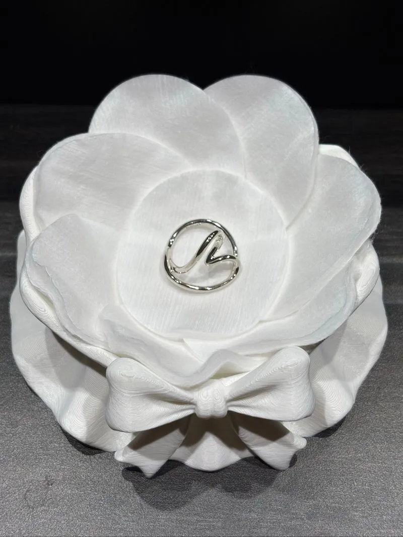Pandora Essence Organically Shaped Heart Ring photo 1