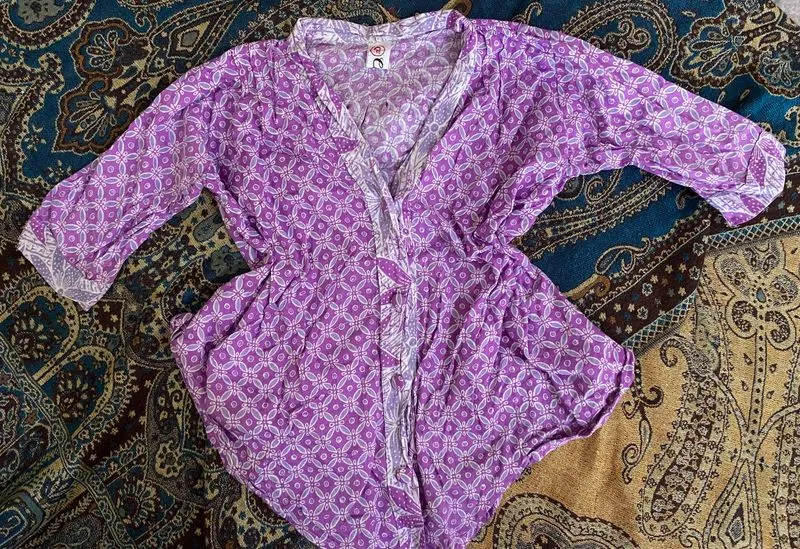 Batik Crop photo 1