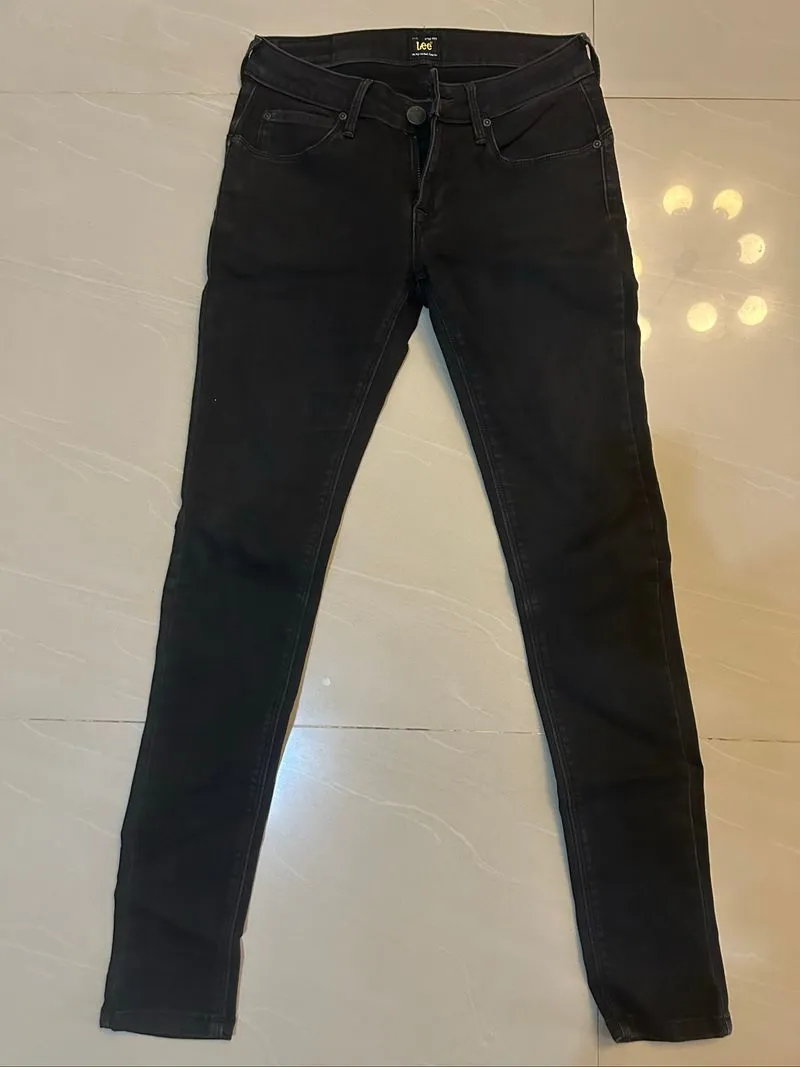 Lee jeans hitam photo 1