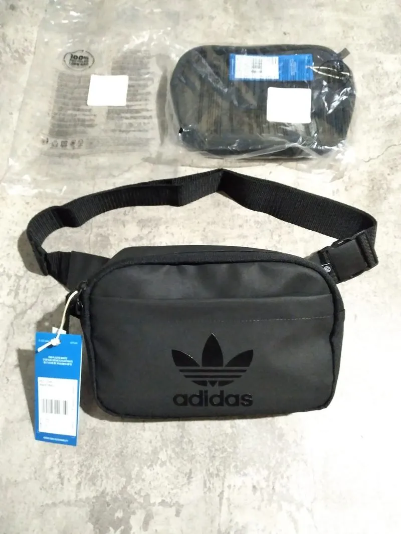 Adidas Streetwear Casual Bag Pria black photo 1
