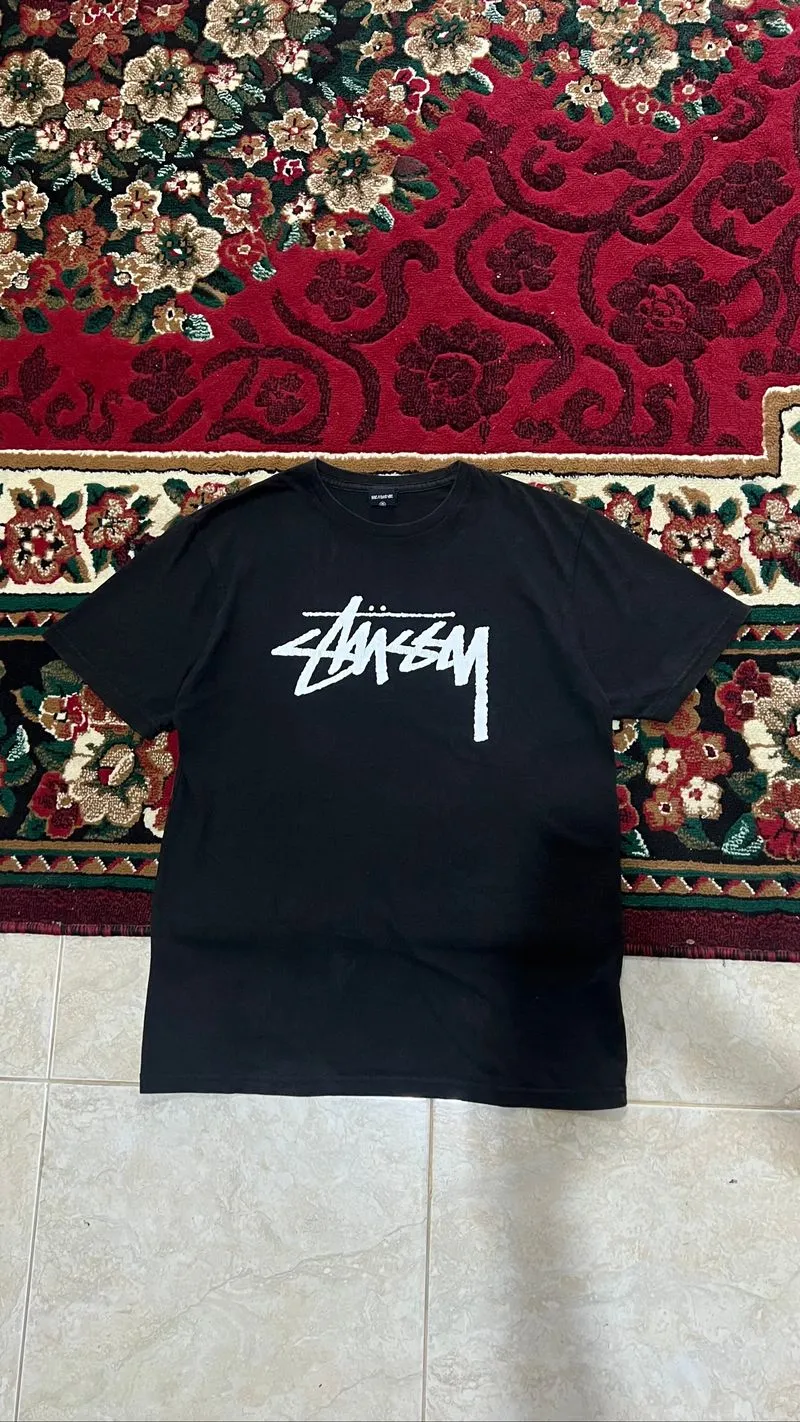 St🎱ssy Basic Mid Tee photo 1