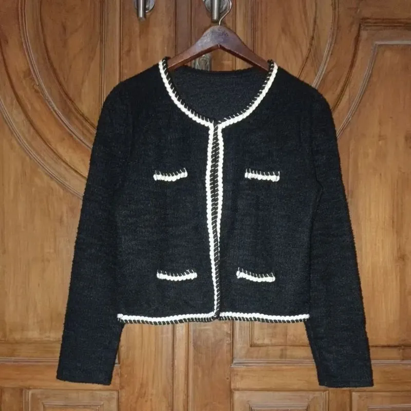 MIDAS.B Blazer Outerwear Crop Wanita Hitam Tekstur Handuk photo 1