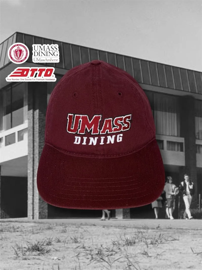 Topi baseball vintage UMass Dining tag otto photo 1