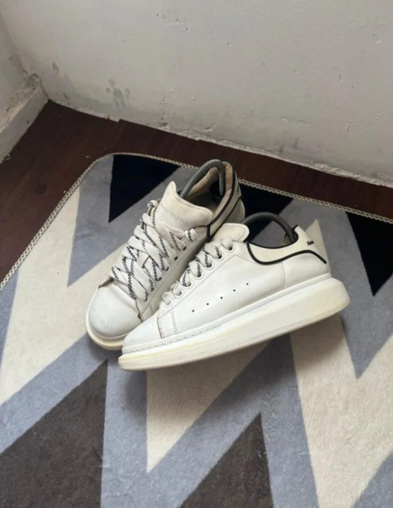 alexander mcqueen oversize sneakers photo 1