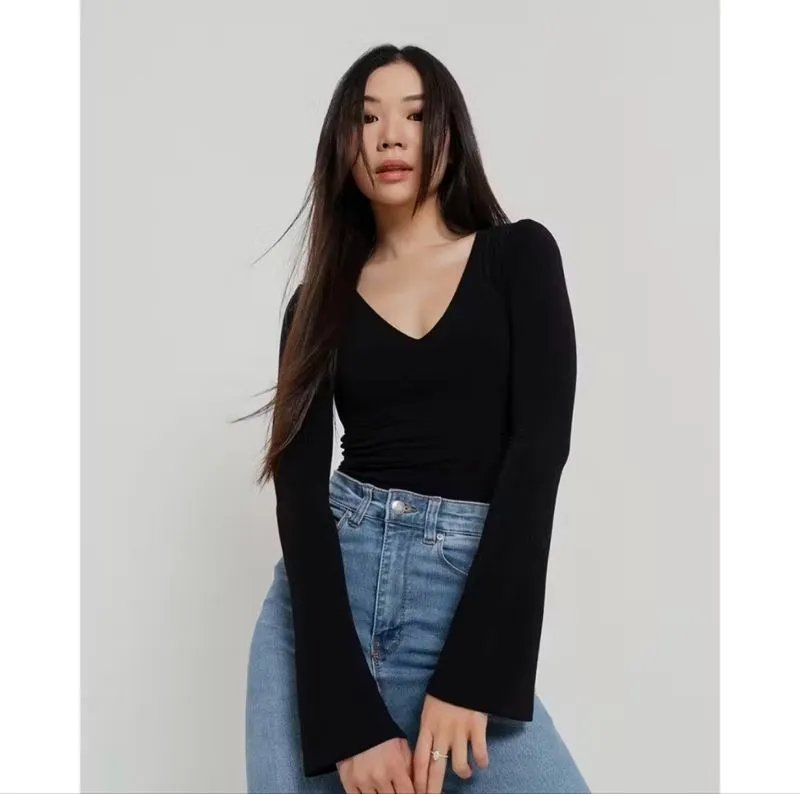 Preloved Vata Top Wanita Bodysuit 1.0 Evertops Hitam / Blac photo 1