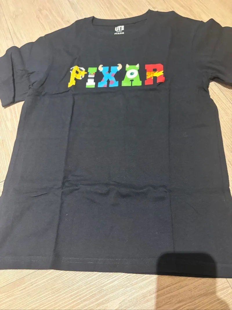 Kaos Uniqlo photo 1
