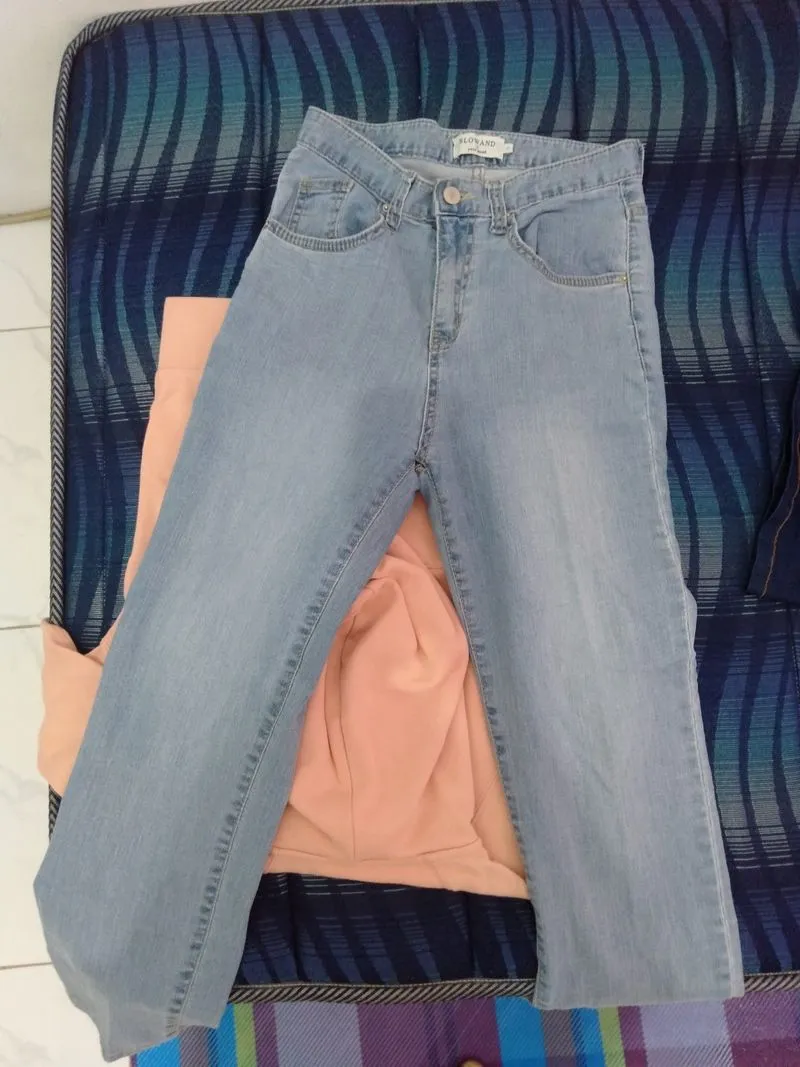 JEANS SLOWAND LIGHT WASH ORIGINAL - SIZE M photo 1