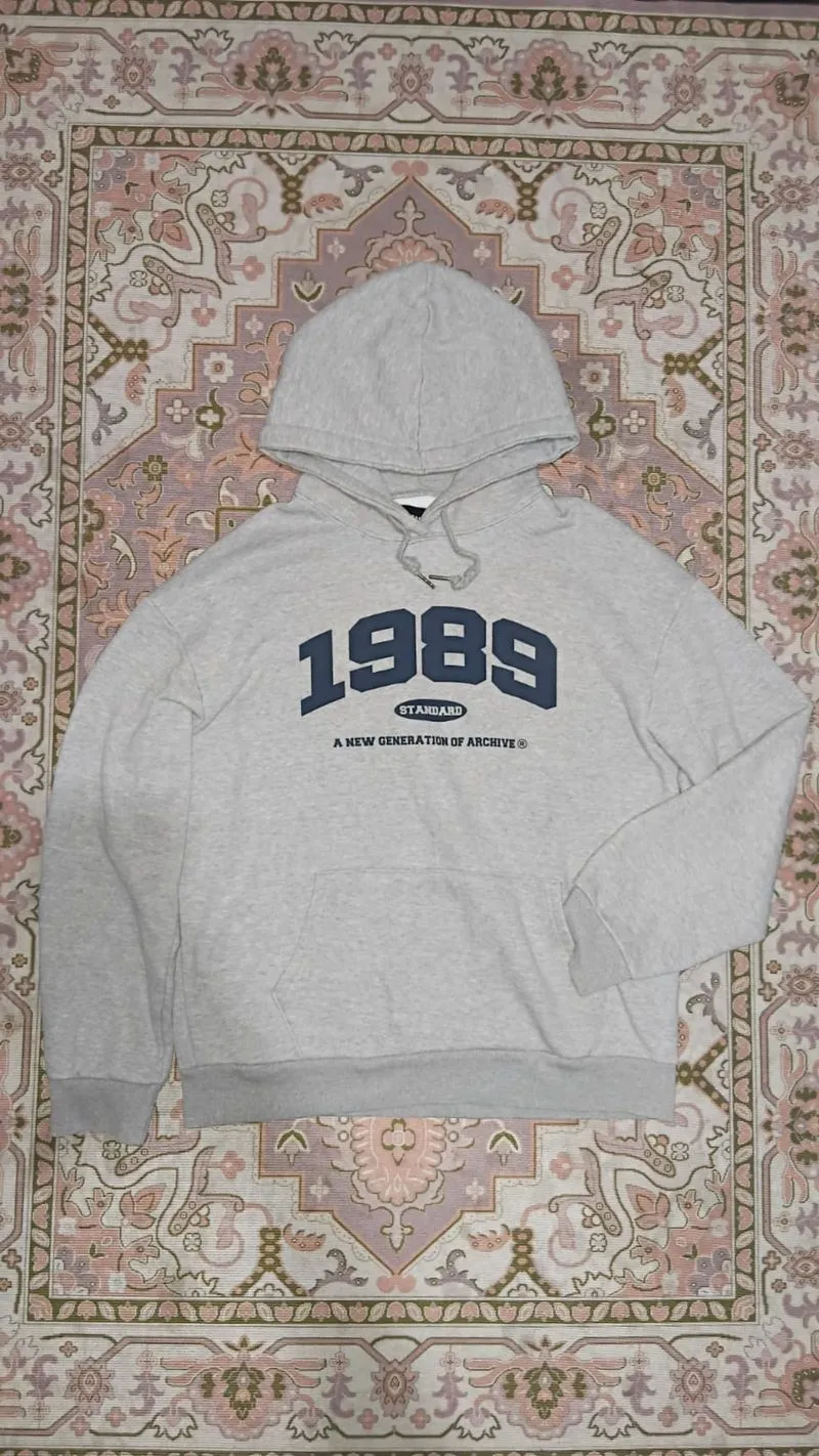 hoodie 1989 standard photo 1