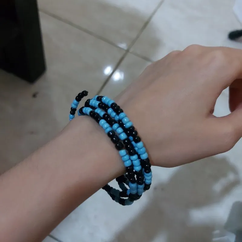 Gelang lucu biru hitam photo 1