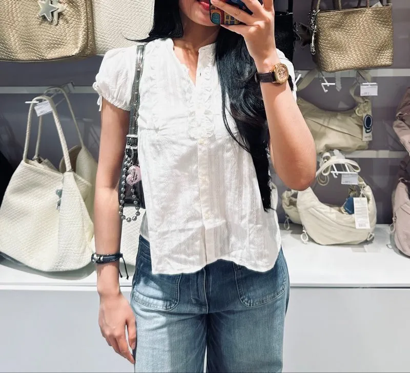 Blouse wanita  photo 1
