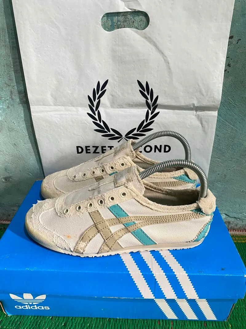 SEPATU ONITSUKA TIGER. photo 1