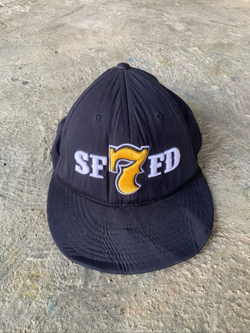 Topi richardson  photo 1