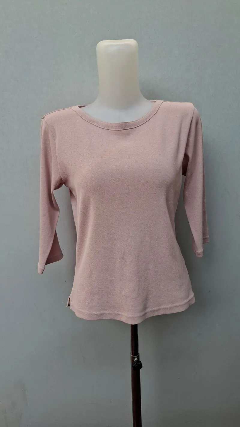 Top Pink Arm ¾ photo 1