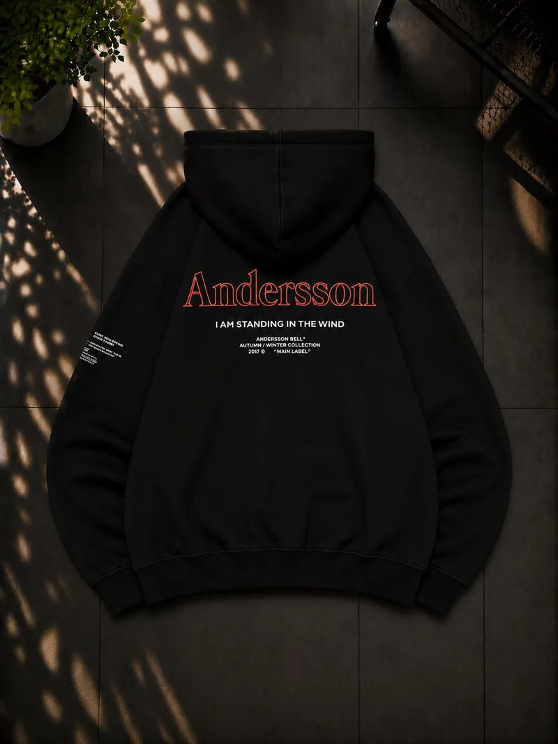 Hoodie Andersson Bell photo 1