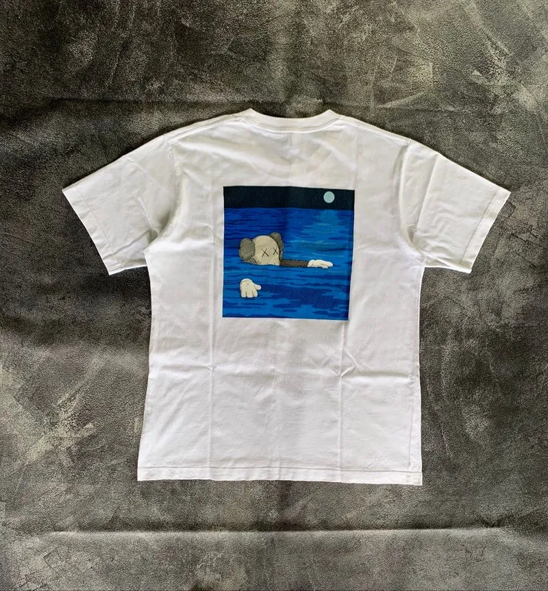 Uniqlo UT x Kaws Backhit Graphic Tee photo 1