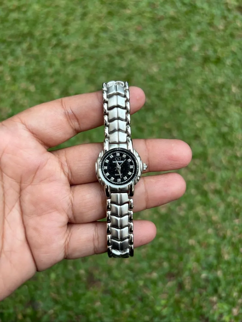 JAM TANGAN WANITA MIRAGE SILVER BLACK DIAL VTG photo 1
