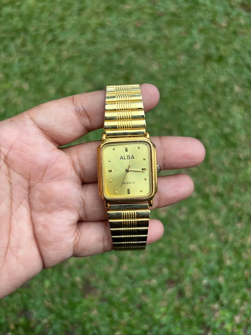 JAM TANGAN ALBA TANK GOLD ON GOLD VTG photo 1
