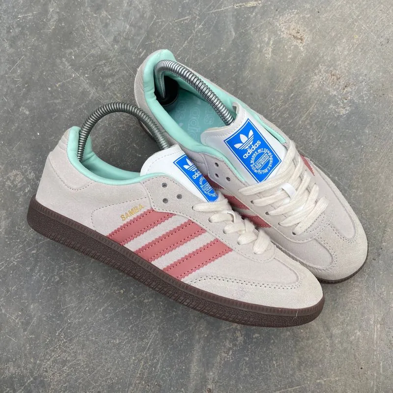Adidas Casual Sneakers Wanita multicolor photo 1