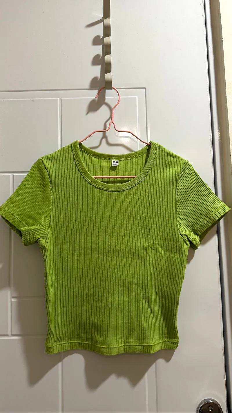 Uniqlo Tshirt Mini Rib photo 1