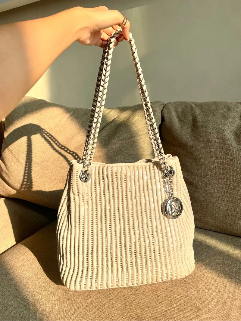 2000’s DILAKS BEADED HOBO photo 1